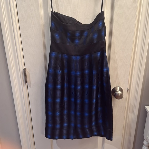 DVF Diane von Furstenberg “Little Anne” Blue Plaid Bustier Strapless Dress SZ 6 - Picture 4 of 8